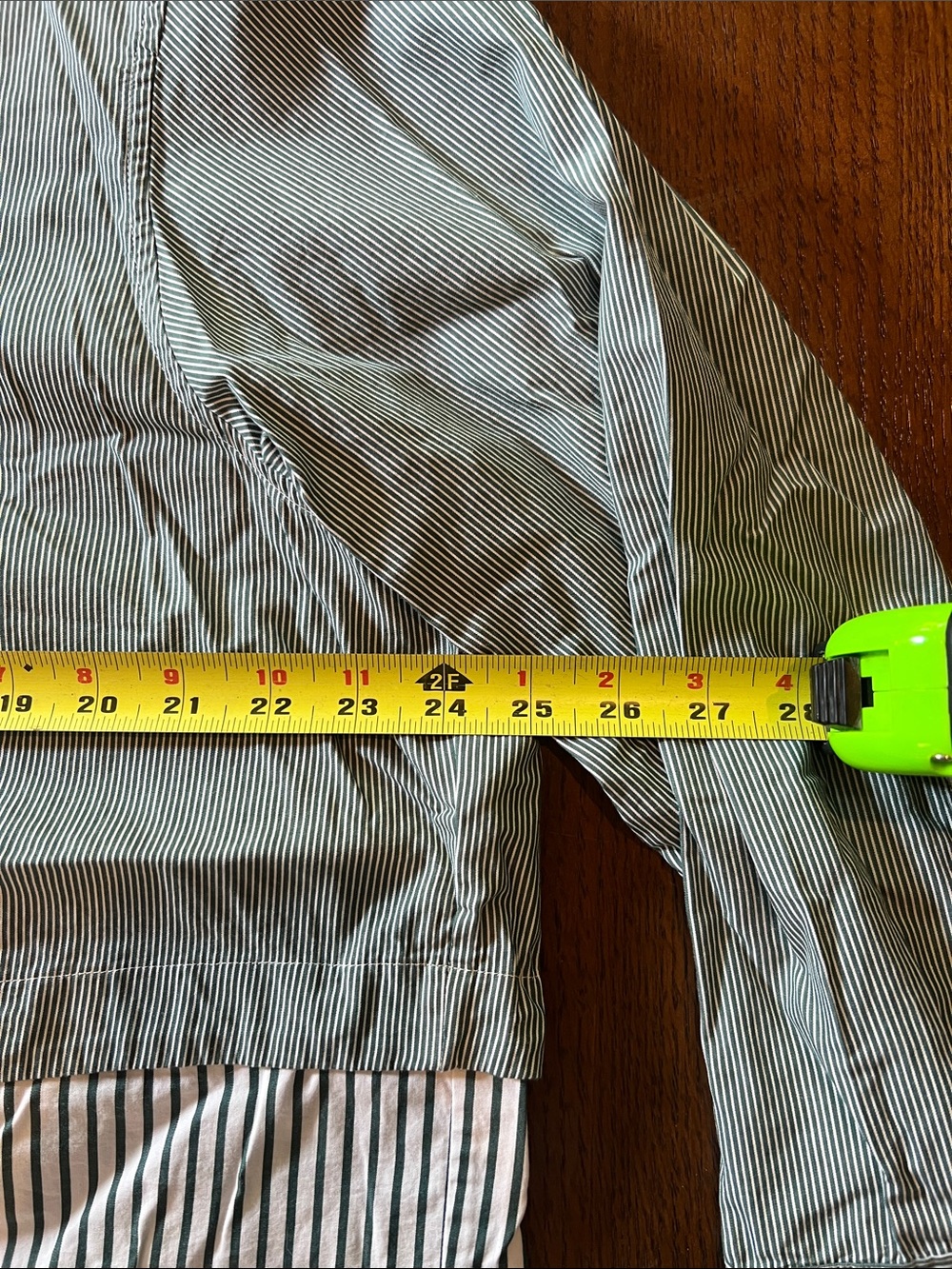 GAP Two-Tone Green & White Striped Big Shirt in M NWT - Picture 3 of 6